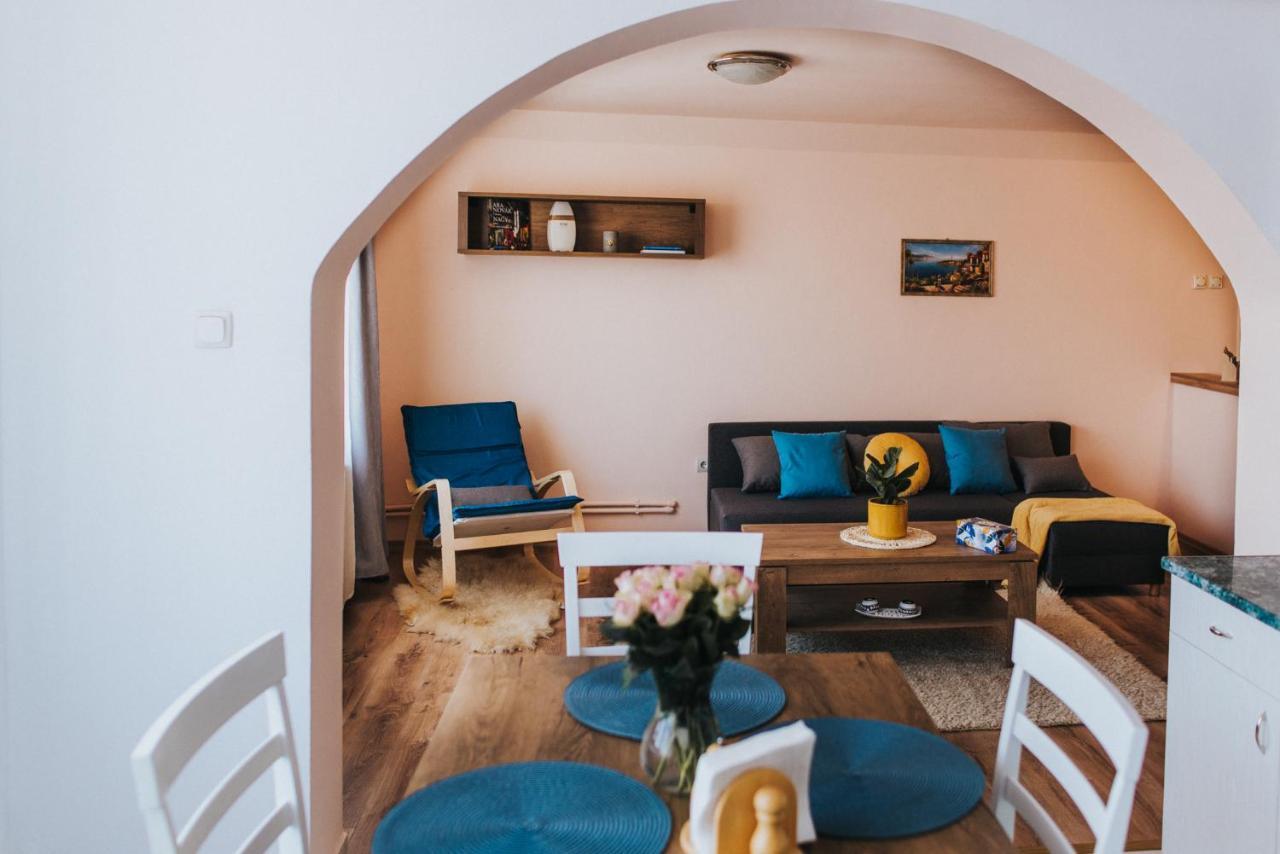 Apartmán Lotus Apartman Odorheiu Secuiesc Exteriér fotografie