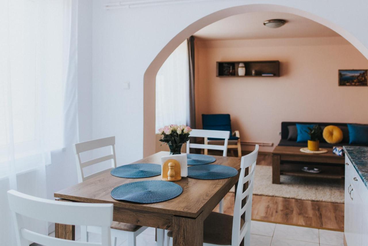Apartmán Lotus Apartman Odorheiu Secuiesc Exteriér fotografie