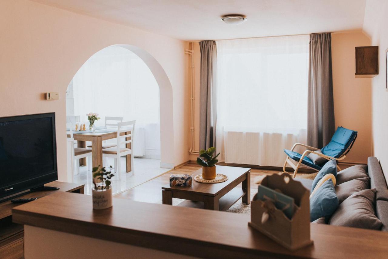 Apartmán Lotus Apartman Odorheiu Secuiesc Exteriér fotografie